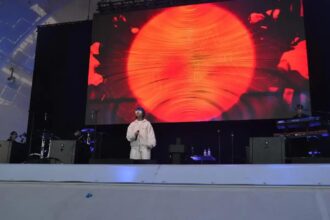 Yama: De Covers no YouTube ao Sucesso com Temas de Animes Globais